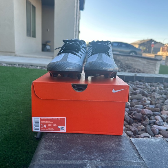 Nike Vapor Edge Speed 360
